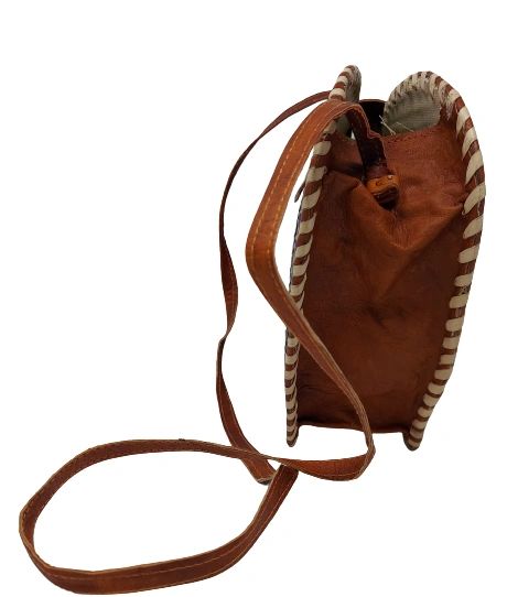 Vangel Heart Raffia Handbag