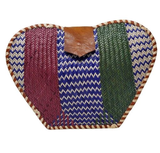 Vangel Heart Raffia Handbag