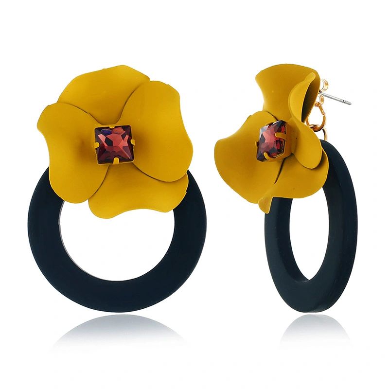 Circular Flower Vintage Fashion Earrings- Multiple colors