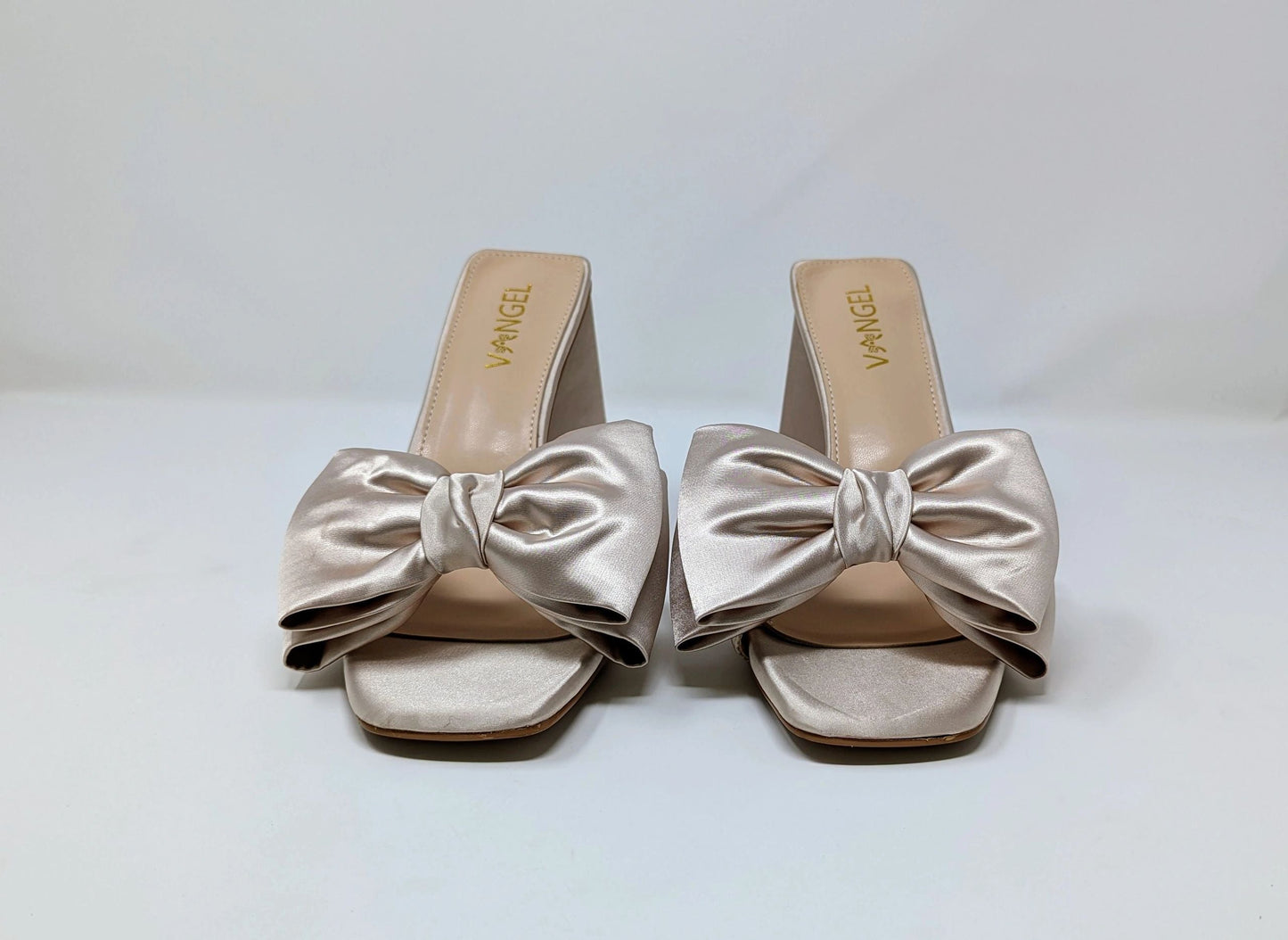 Oma Bow Heels - Champagne