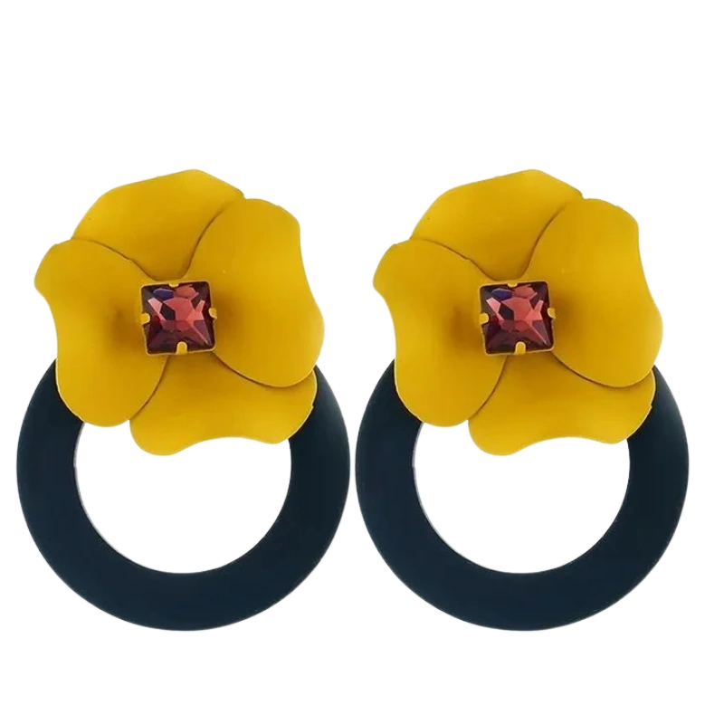 Circular Flower Vintage Fashion Earrings- Multiple colors