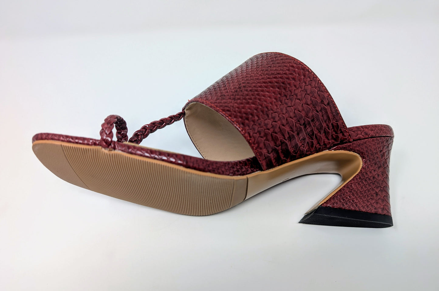 Zaynab Toe Ring T-Strap Mules- Burgundy