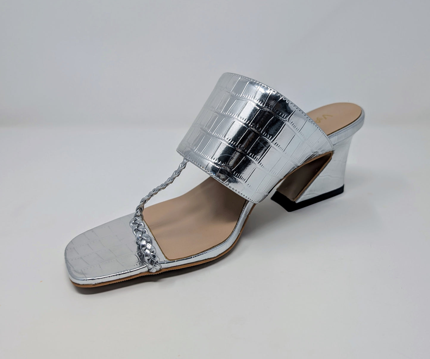 Zaynab Toe Ring T-Strap Mules- Silver