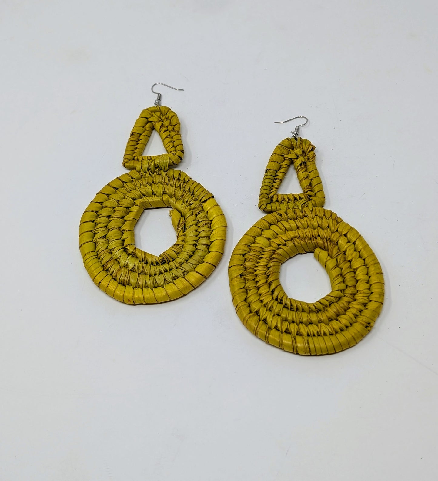 Zainab Tricycle Raffia Earrings