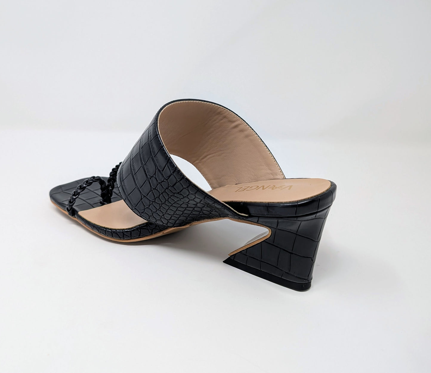 Zaynab Toe Ring T-Strap Mules- Black