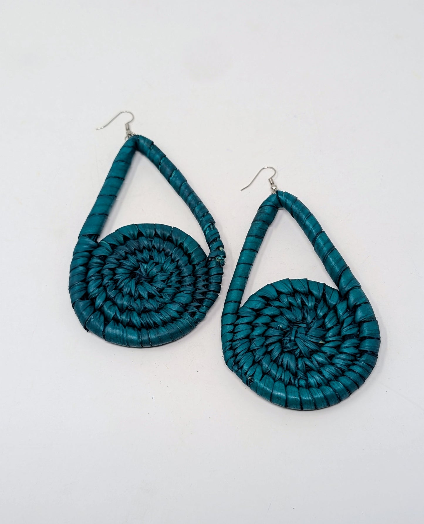 Zainab Pendulum Raffia Earrings
