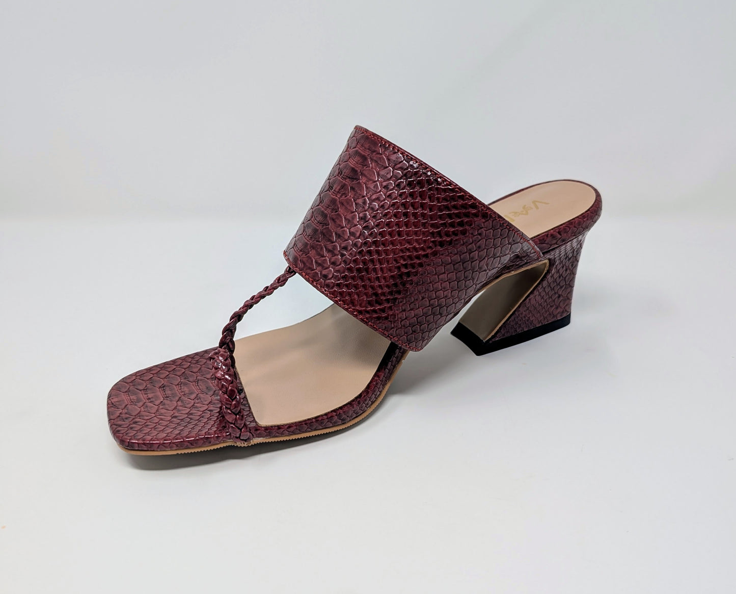Zaynab Toe Ring T-Strap Mules- Burgundy