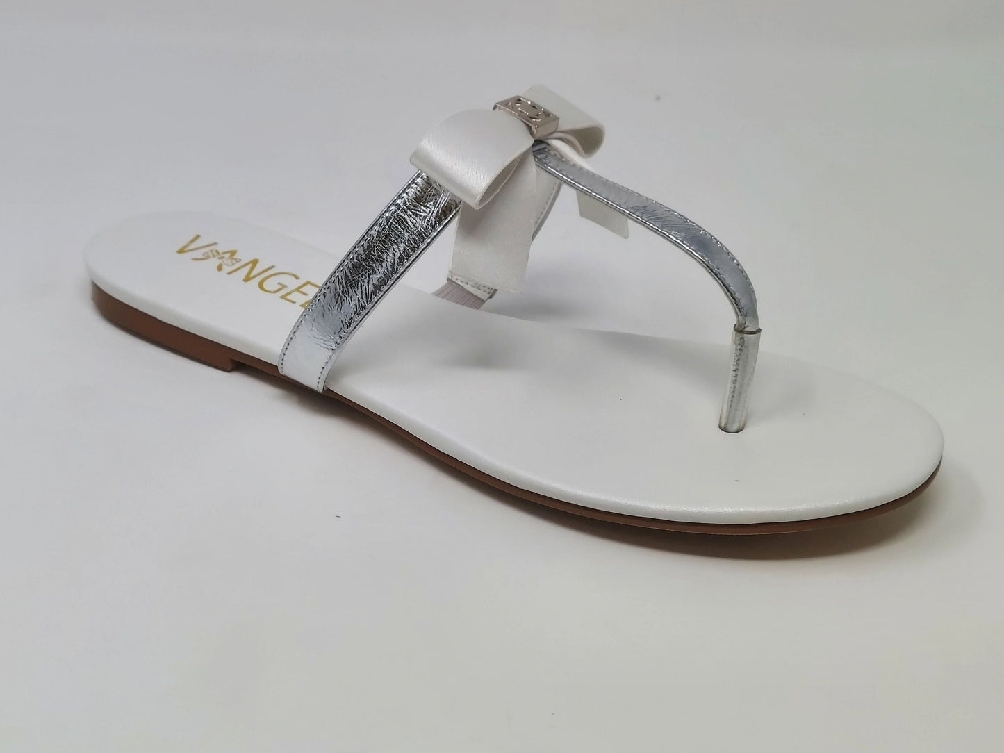Chizzy Bow Slippers- White/Silver