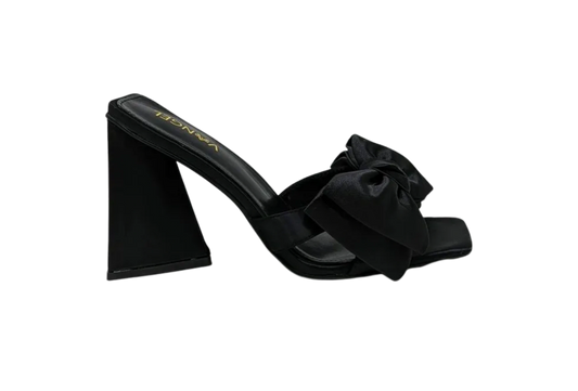 Oma Bow Heels - Black