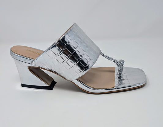 Zaynab Toe Ring T-Strap Mules- Silver