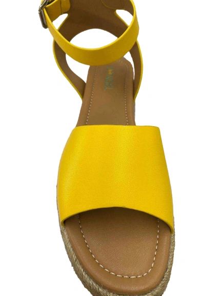 Vangel Casual Wedge - Yellow